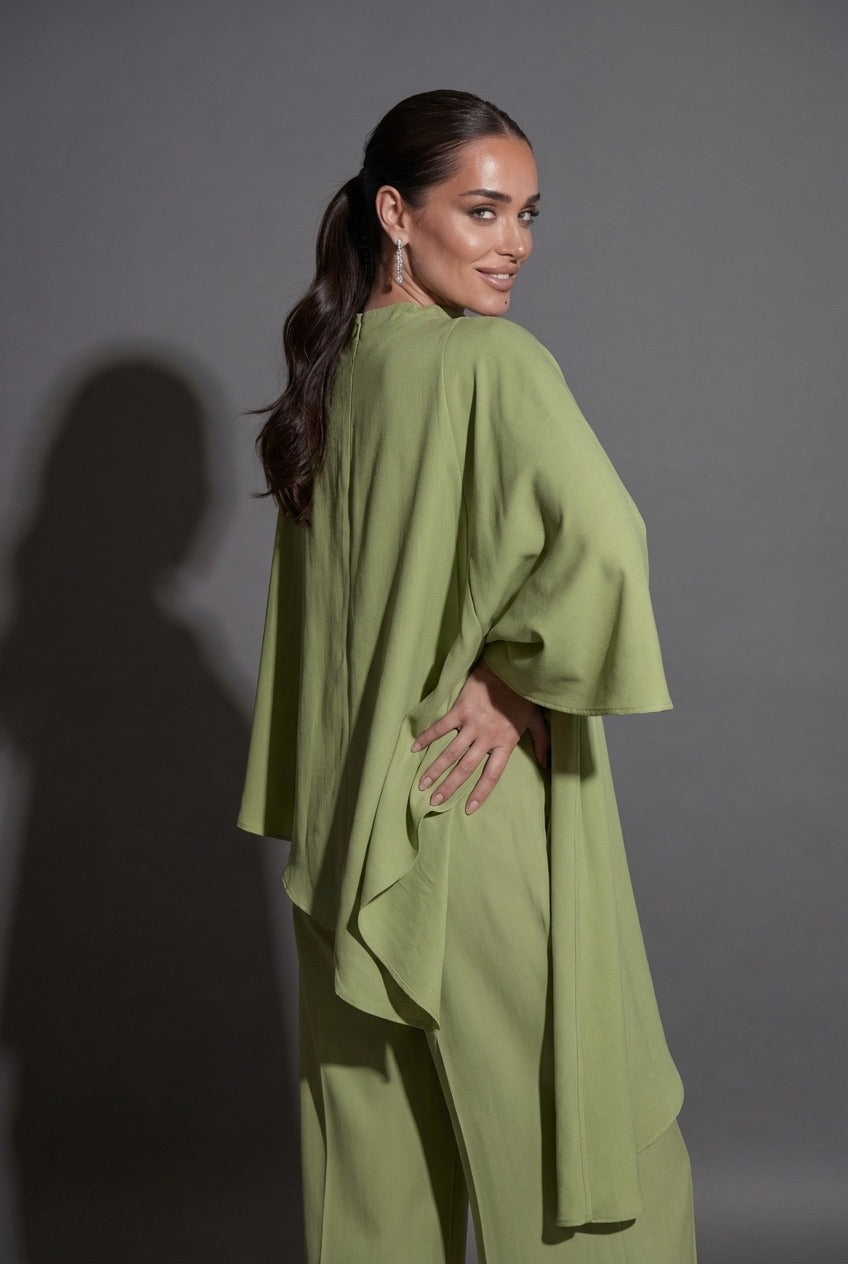 Asymmetric Drape Set