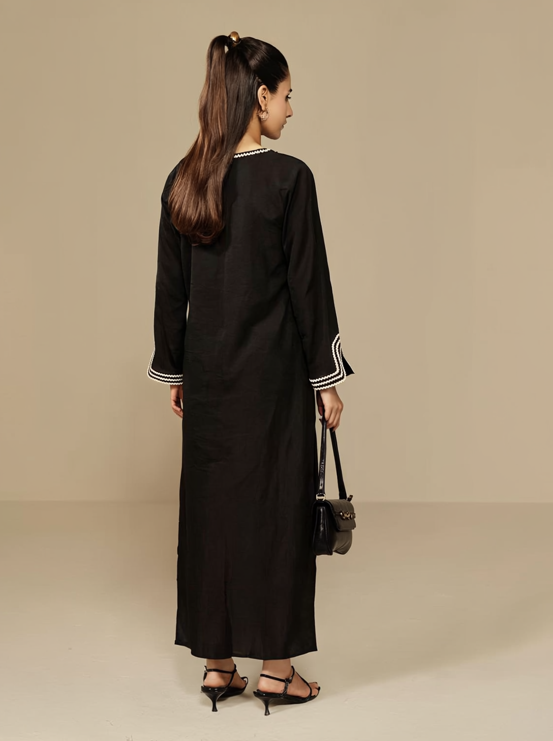 Monochrome Kaftan