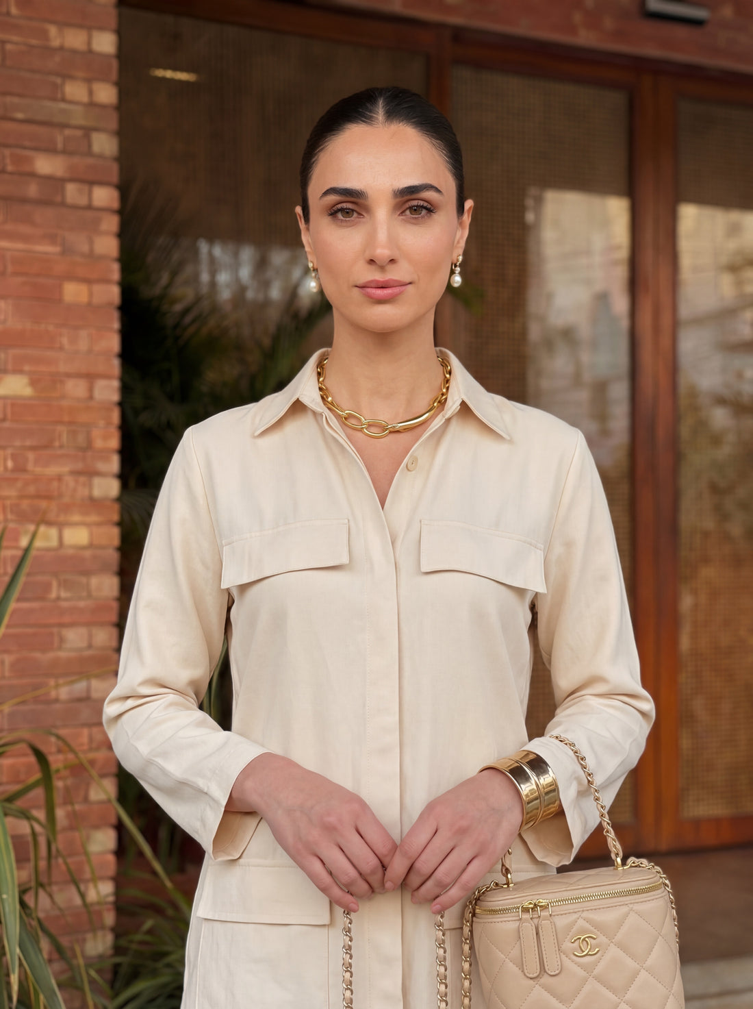 2-piece set: relaxed shirt with straight pants