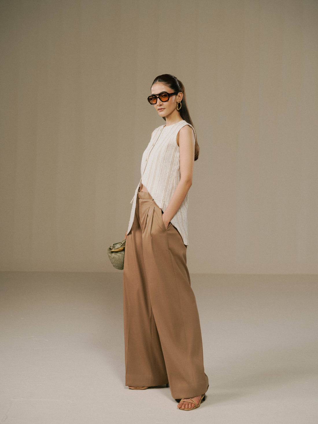 Minimal Sleeveless Shirt