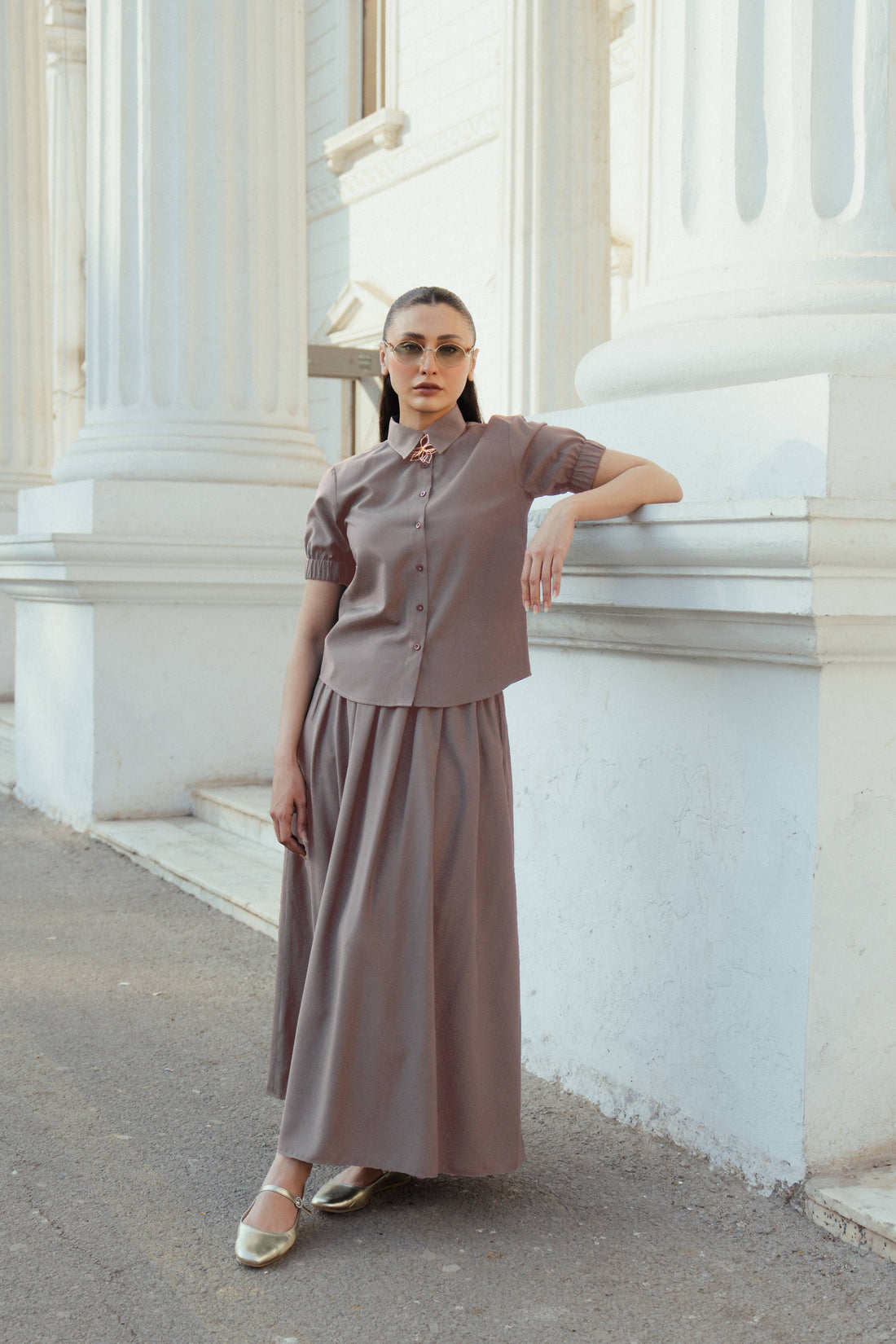 Short box shirt with skirt